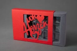 Motivschuber Von Herzen Für Pralinenschachtel Groß, Rot -Nik Baker's Geschaft 678f9977e234f53c52a44f0018942249