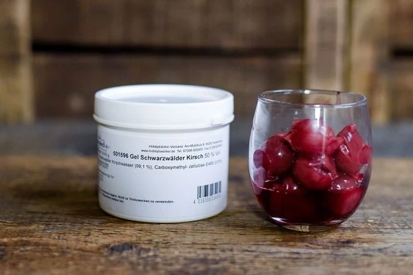 Gel Schwarzwälder Kirsch 50 % Vol., 200g 3 Gel Schwarzwälder Kirsch 50 % Vol., 200g