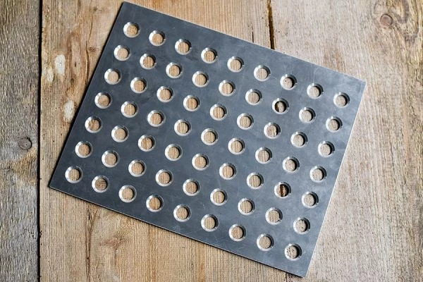 Füll- Und Schließschablone Aus Aluminium 3 Füll- Und Schließschablone Aus Aluminium