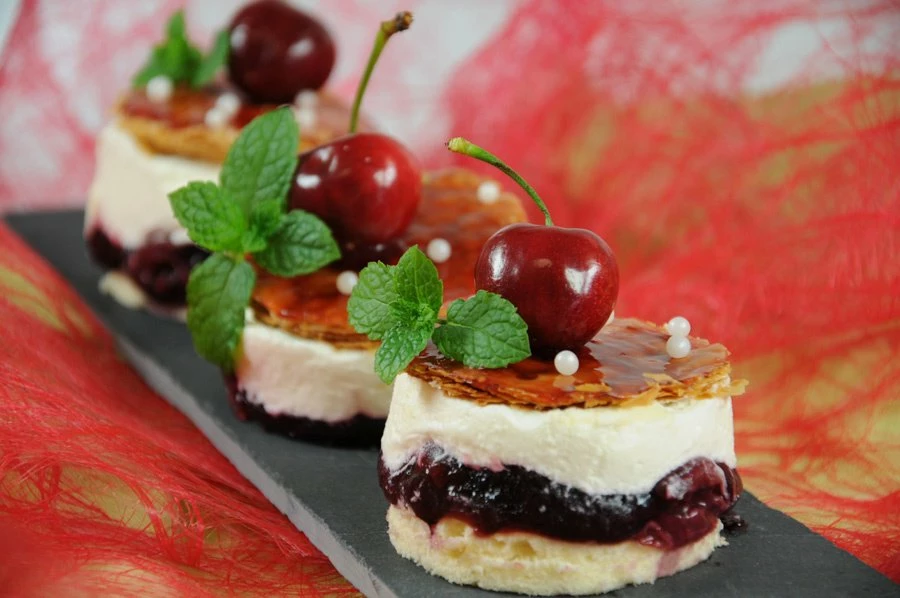 Gel Schwarzwälder Kirsch 50 % Vol., 200g 4 Gel Schwarzwälder Kirsch 50 % Vol., 200g – Bild 2