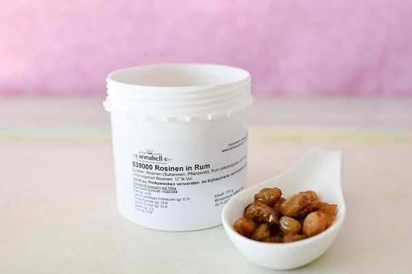 Rum-Rosinen, 210g Dose 3 Rum-Rosinen, 210g Dose