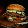 Burger-Angebot 1 Burger-Angebot -Nik Baker's Geschaft fe182ed03efa46e34703418eb1f6eaa6